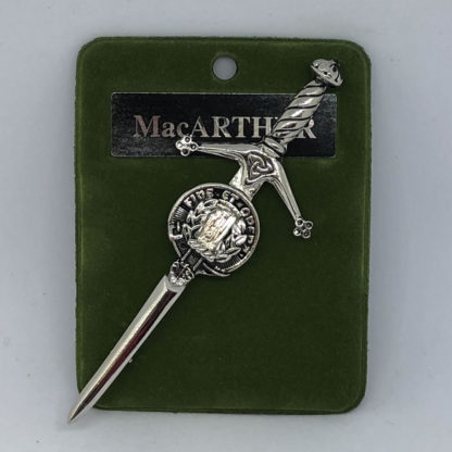MacArthur Clan Crest Pin